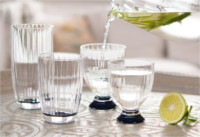 Des verres de table